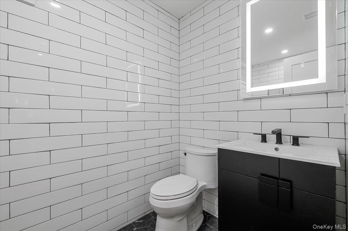 8 Sealy Drive – For Sale photo 31