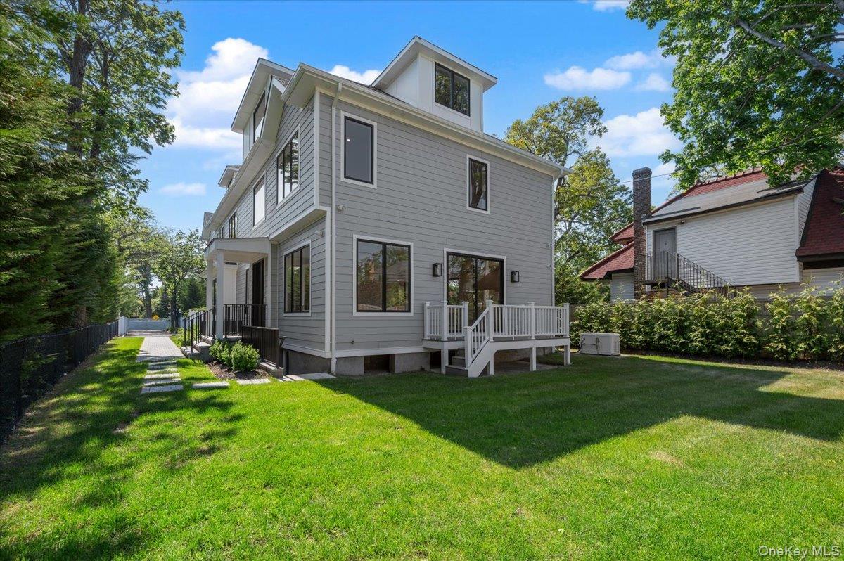 8 Sealy Drive – For Sale photo 36