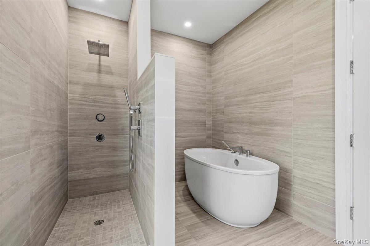 8 Sealy Drive – For Sale photo 20