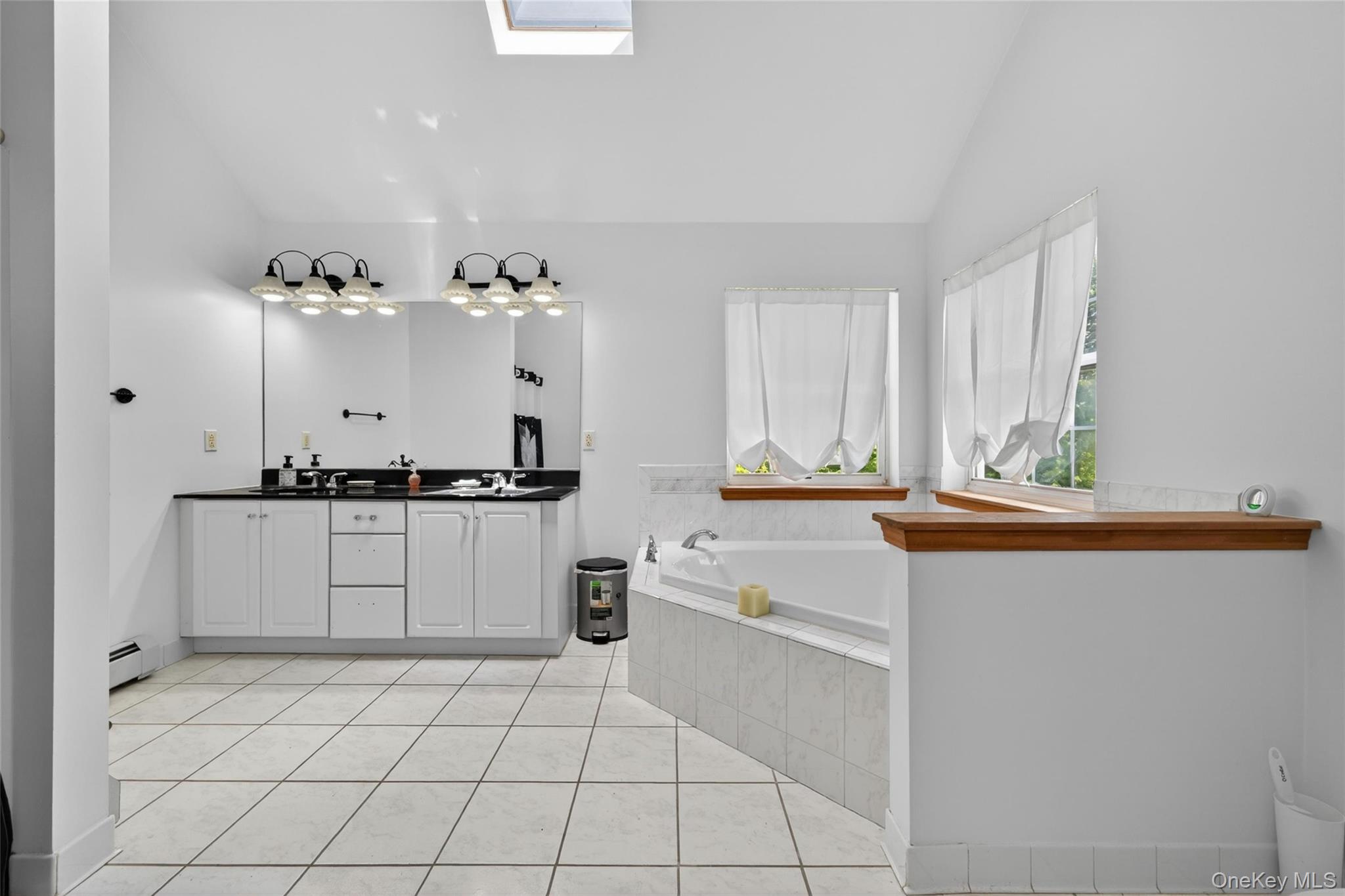 8 Alloway Crescent – For Sale photo 32
