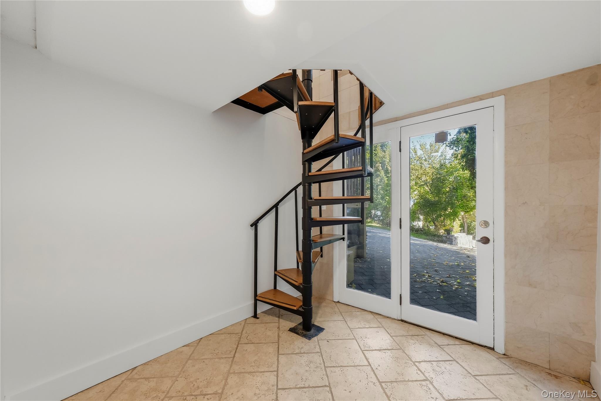 34 Rutland Drive – For Sale photo 37