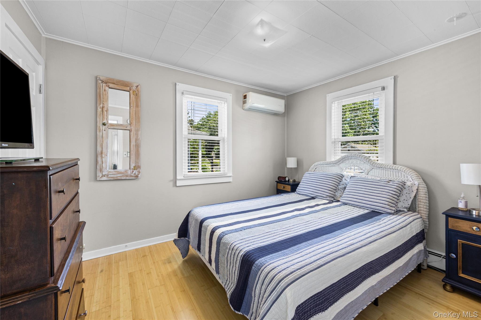 83 Beach Road – For Sale photo 17