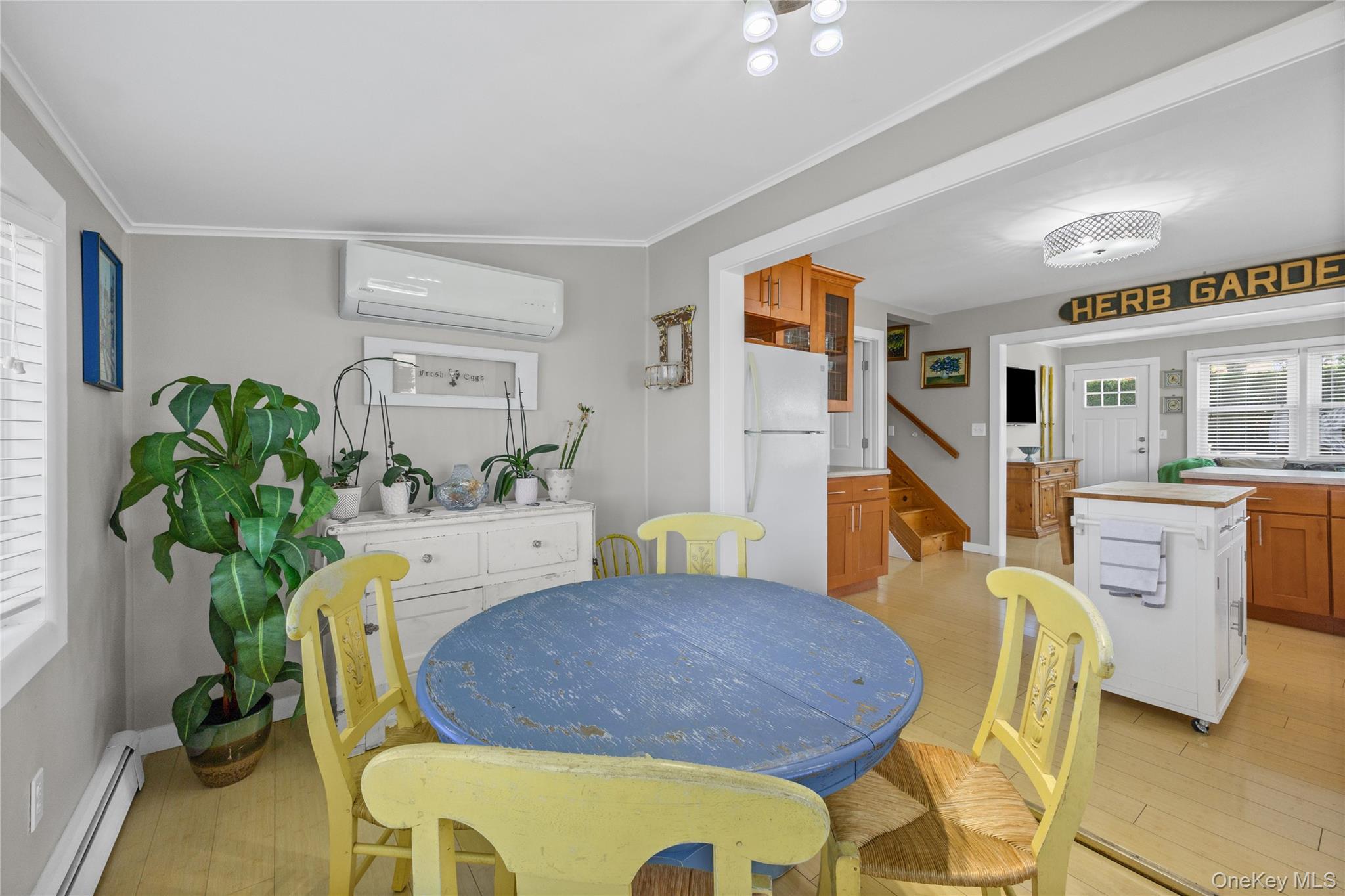 83 Beach Road – For Sale photo 14