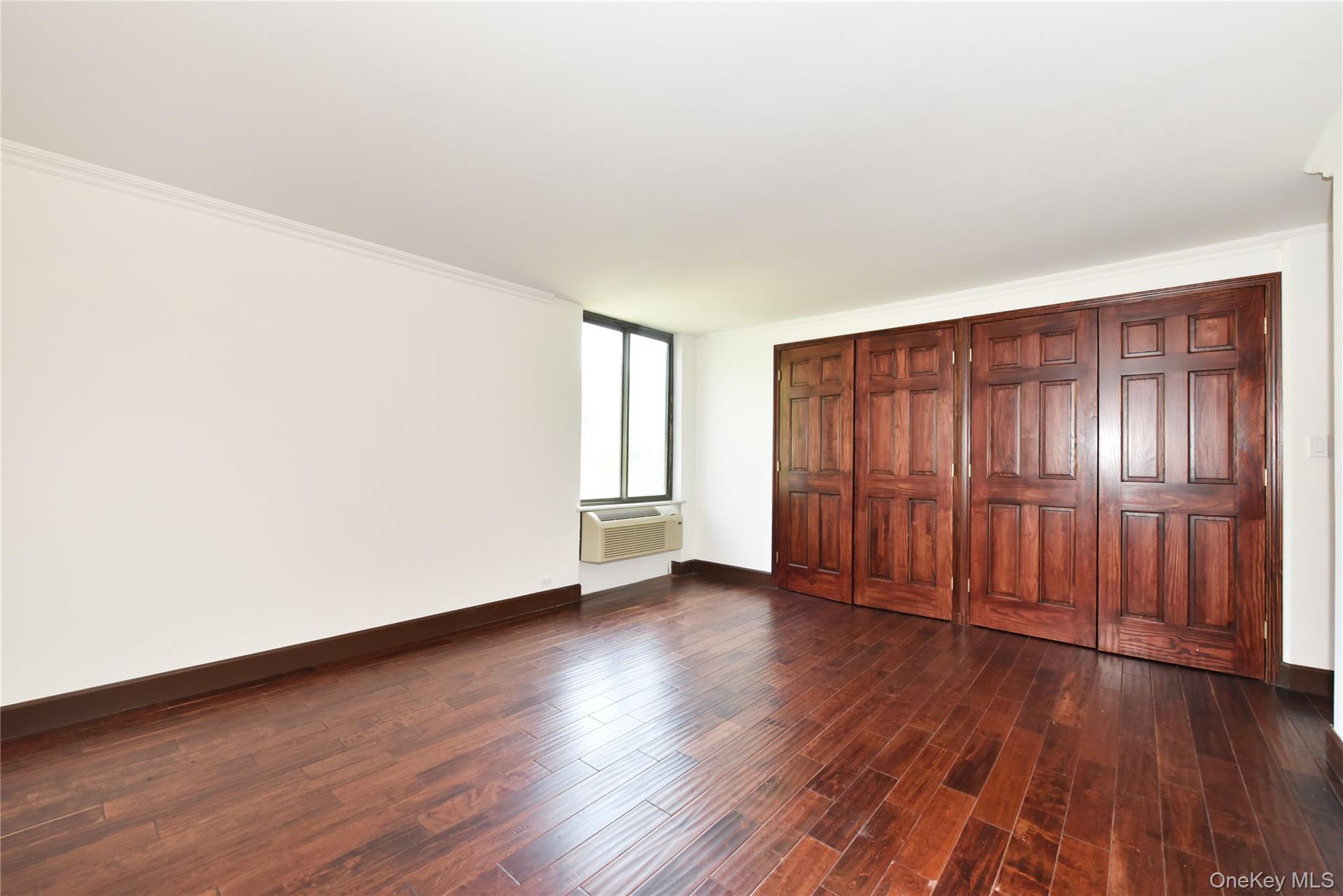 152-18 Union Turnpike, Unit 5O photo 16