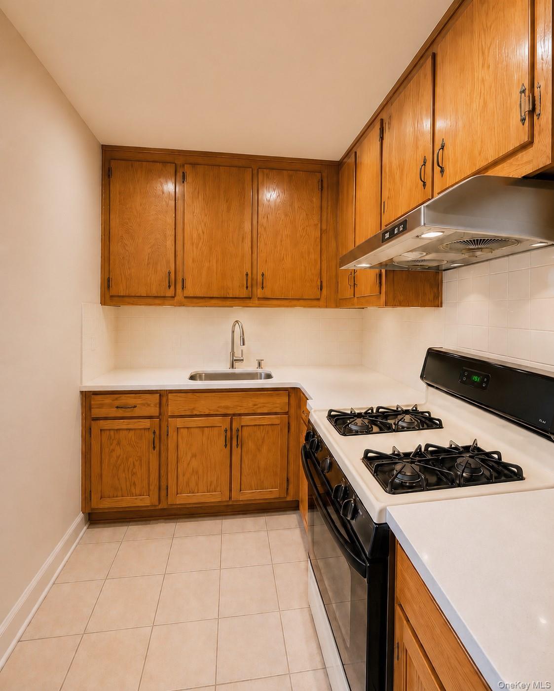 14470 41 Avenue, Unit 4 photo 3