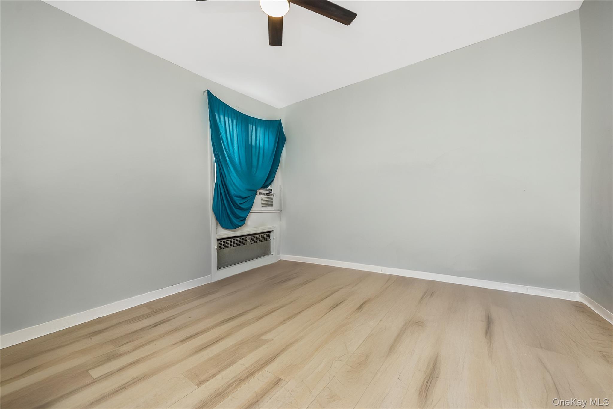 125-12 18th Avenue – For Sale photo 6