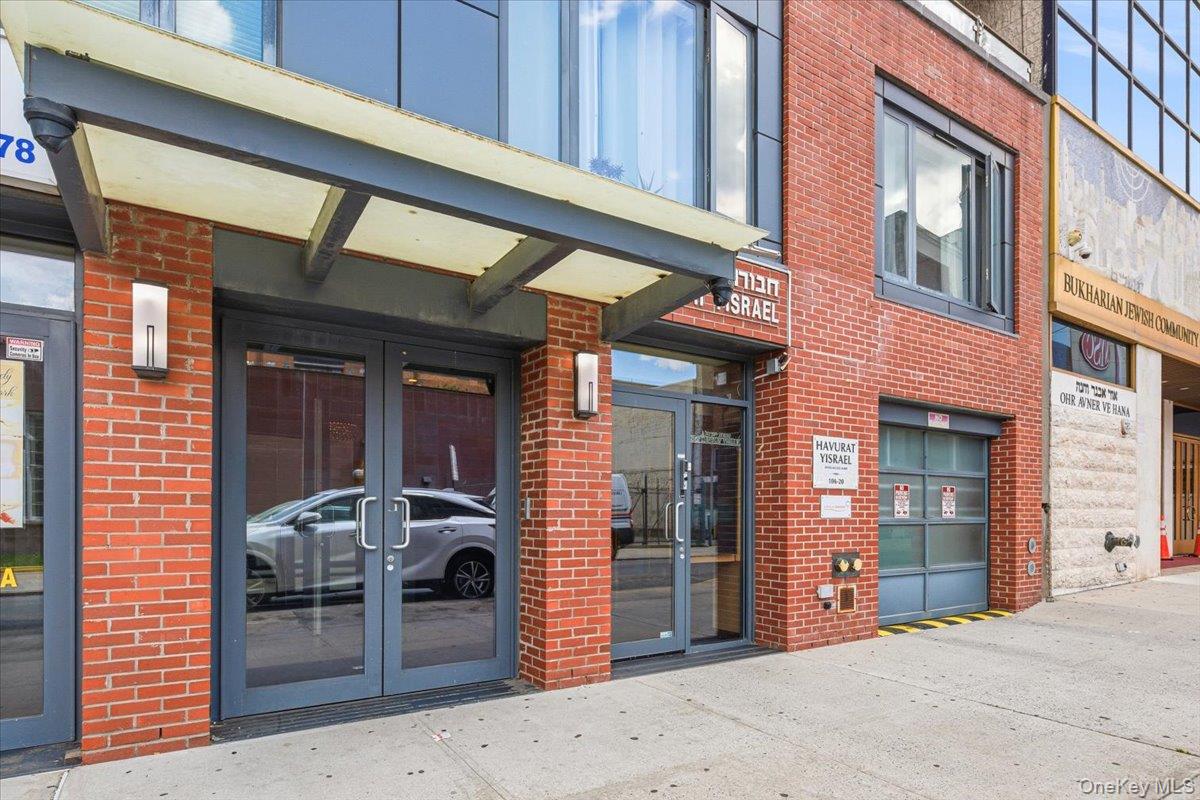 106-20 70th Avenue, Unit 4B photo 2