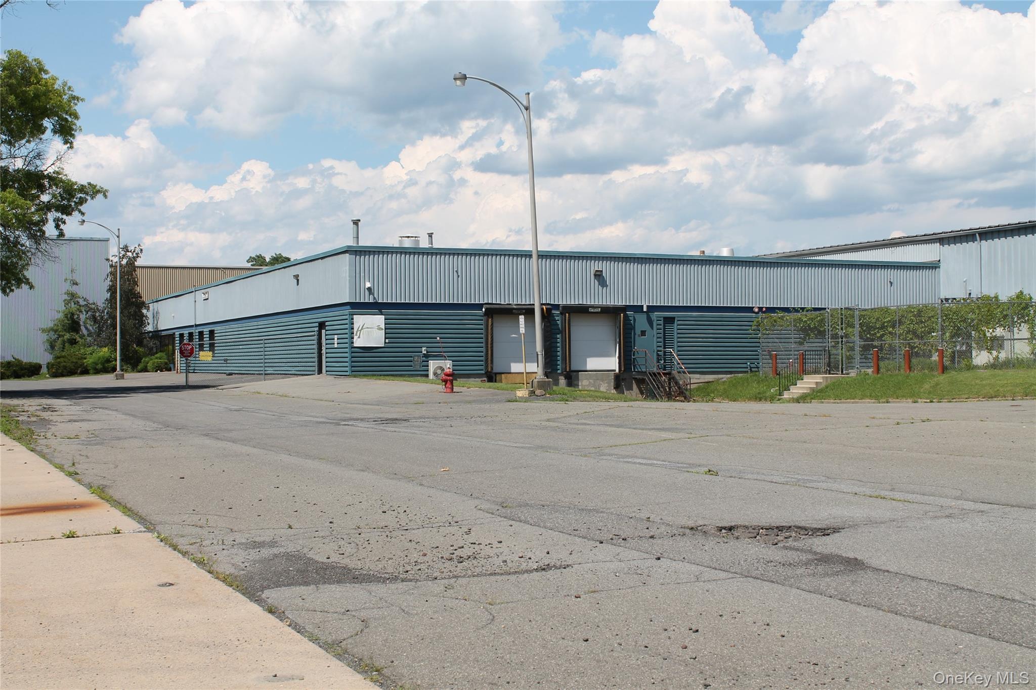 1680-1698 Enterprise Drive – For Rent