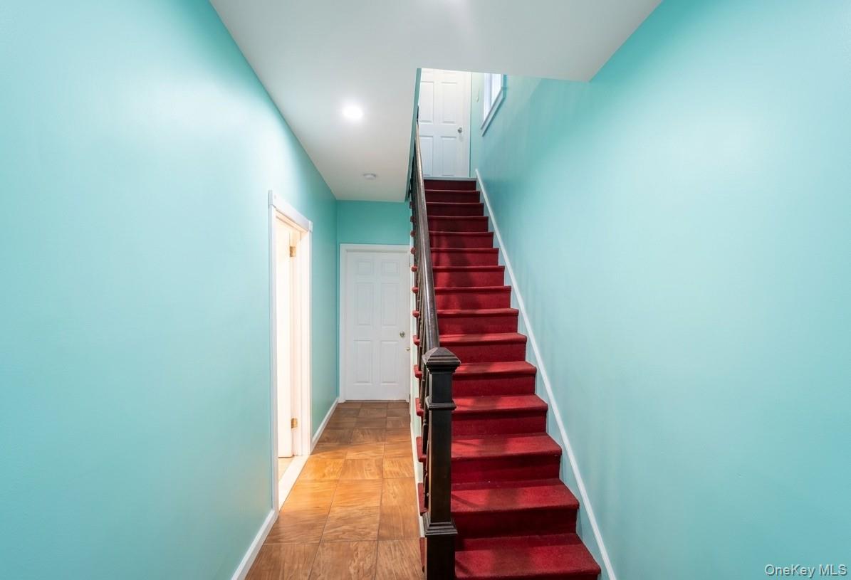 1542 Saint Lawrence Avenue – For Sale photo 4