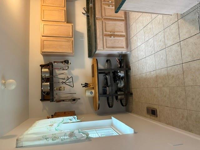 212 Hillside Lane – For Sale photo 5