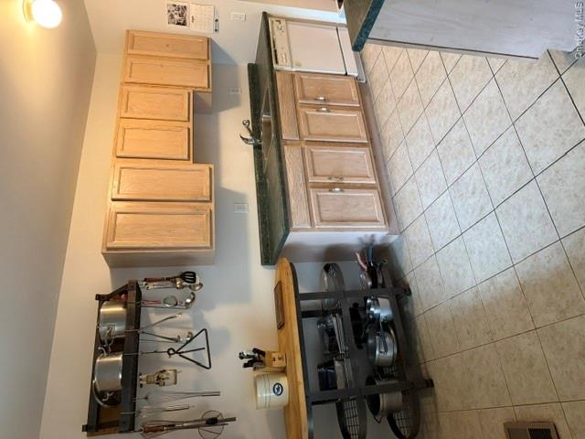 212 Hillside Lane – For Sale photo 6