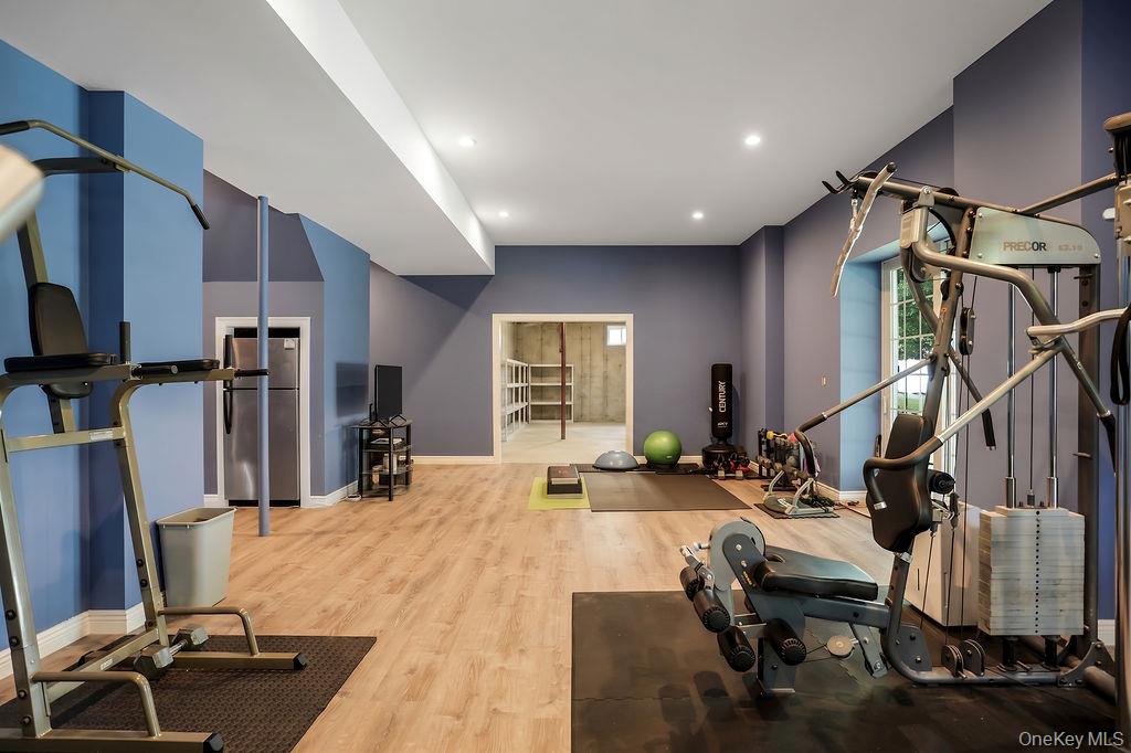 899 Harbor View Road – For Sale photo 23