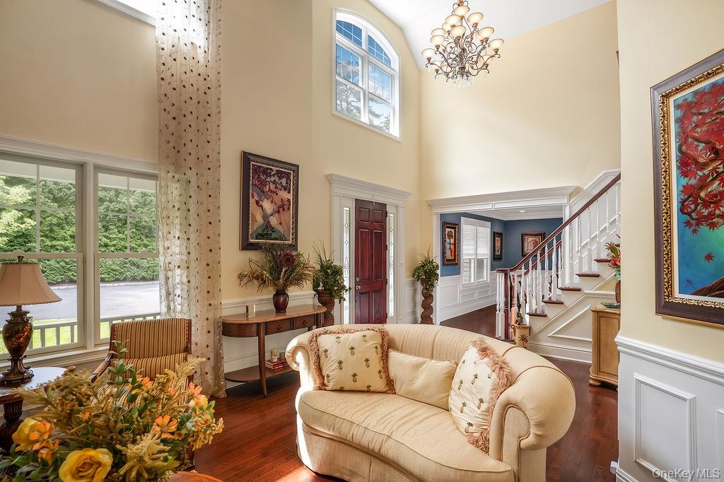 899 Harbor View Road – For Sale photo 4