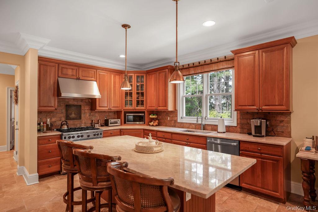 899 Harbor View Road – For Sale photo 10