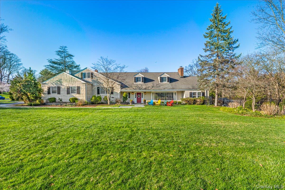 100 Elderfields Road – For Sale