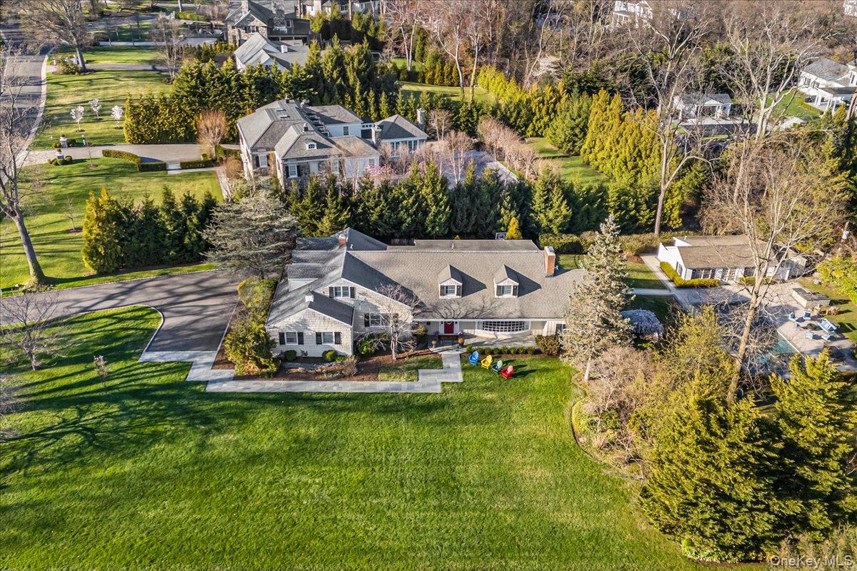 100 Elderfields Road – For Sale photo 2