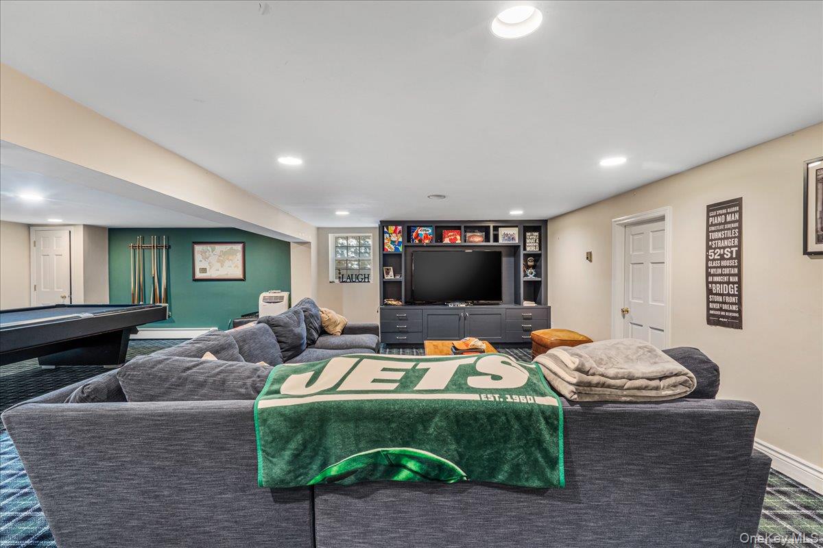 100 Elderfields Road – For Sale photo 19