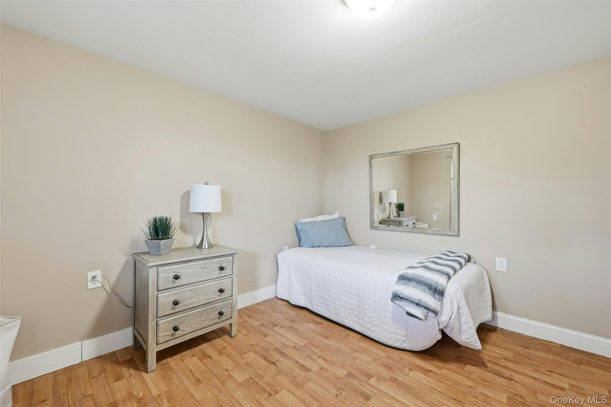 661 Shore Drive – For Sale photo 28