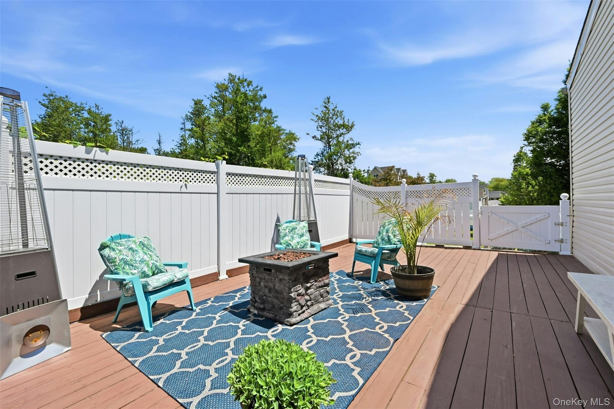 661 Shore Drive – For Sale photo 35