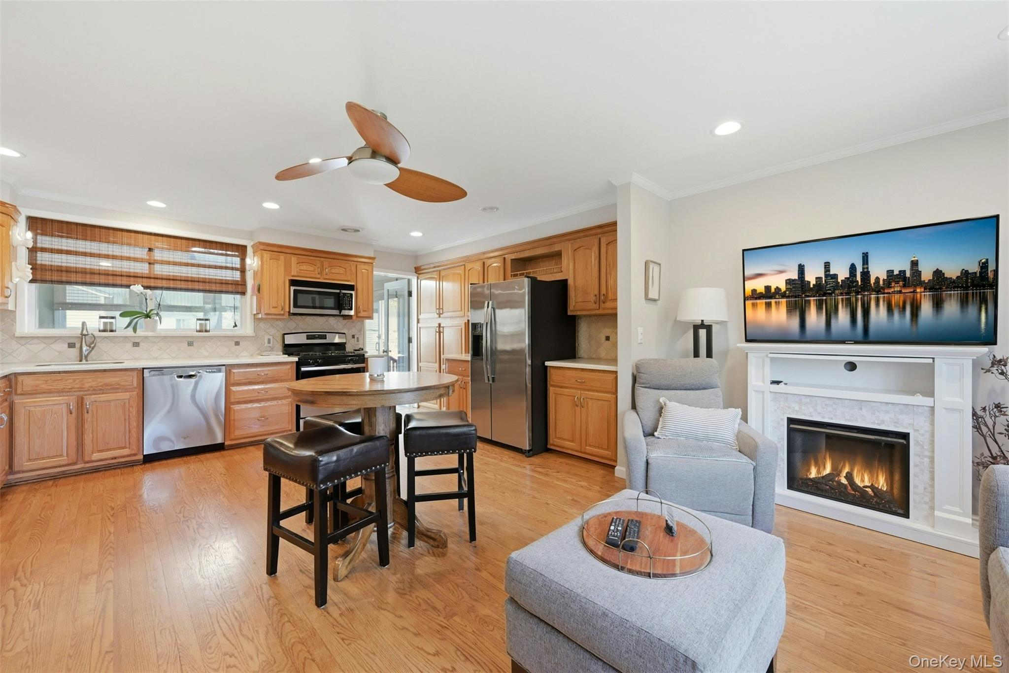 661 Shore Drive – For Sale photo 17
