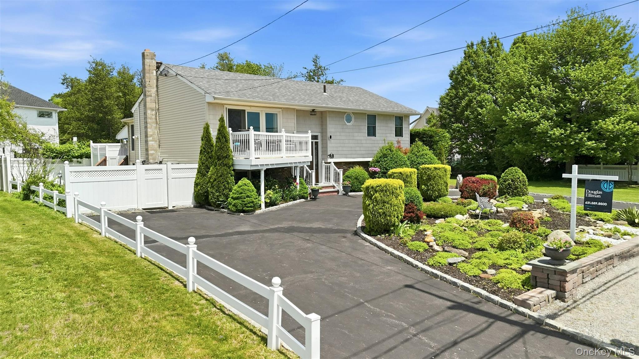 661 Shore Drive – For Sale photo 3