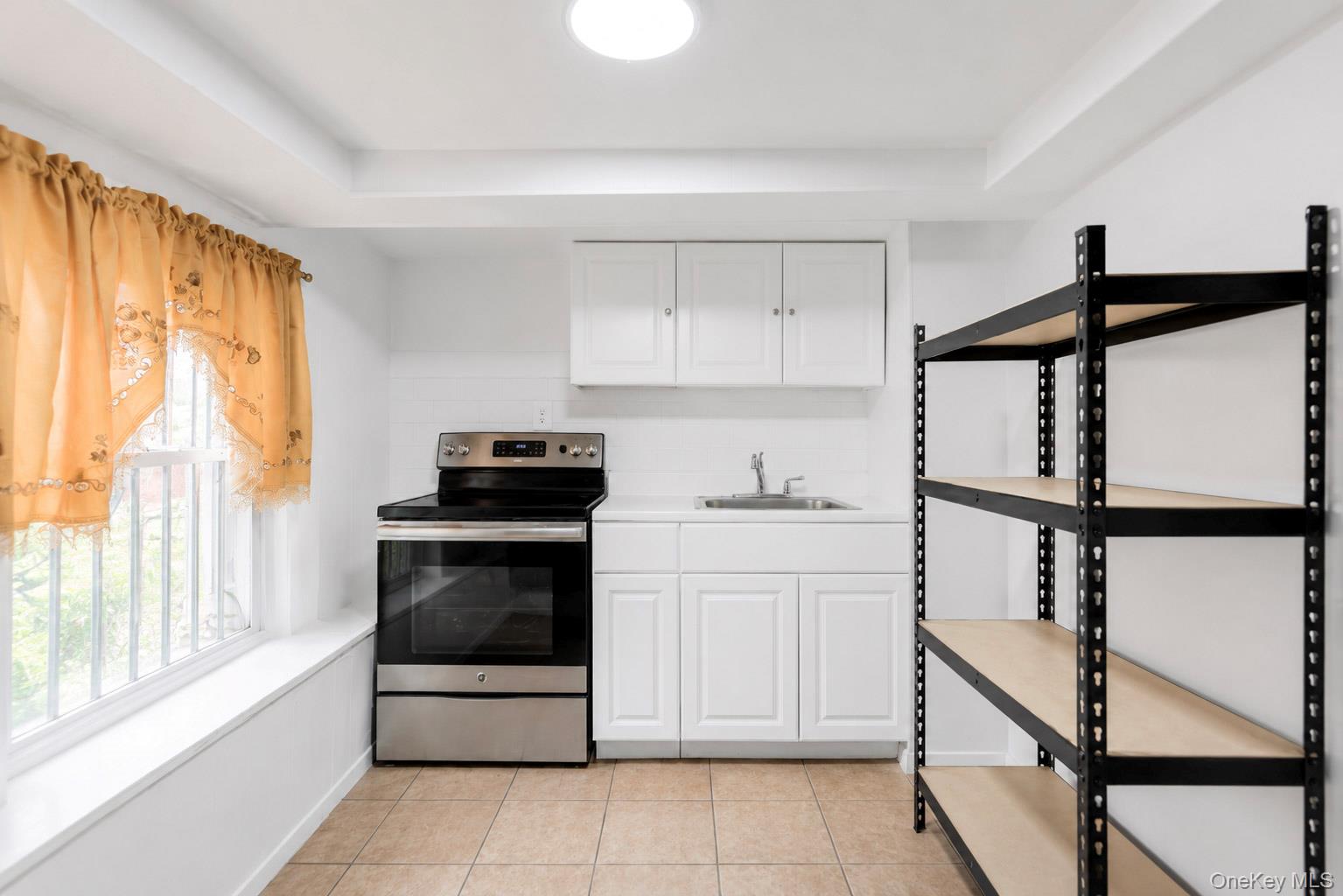 4733 Carpenter Avenue – For Sale photo 20