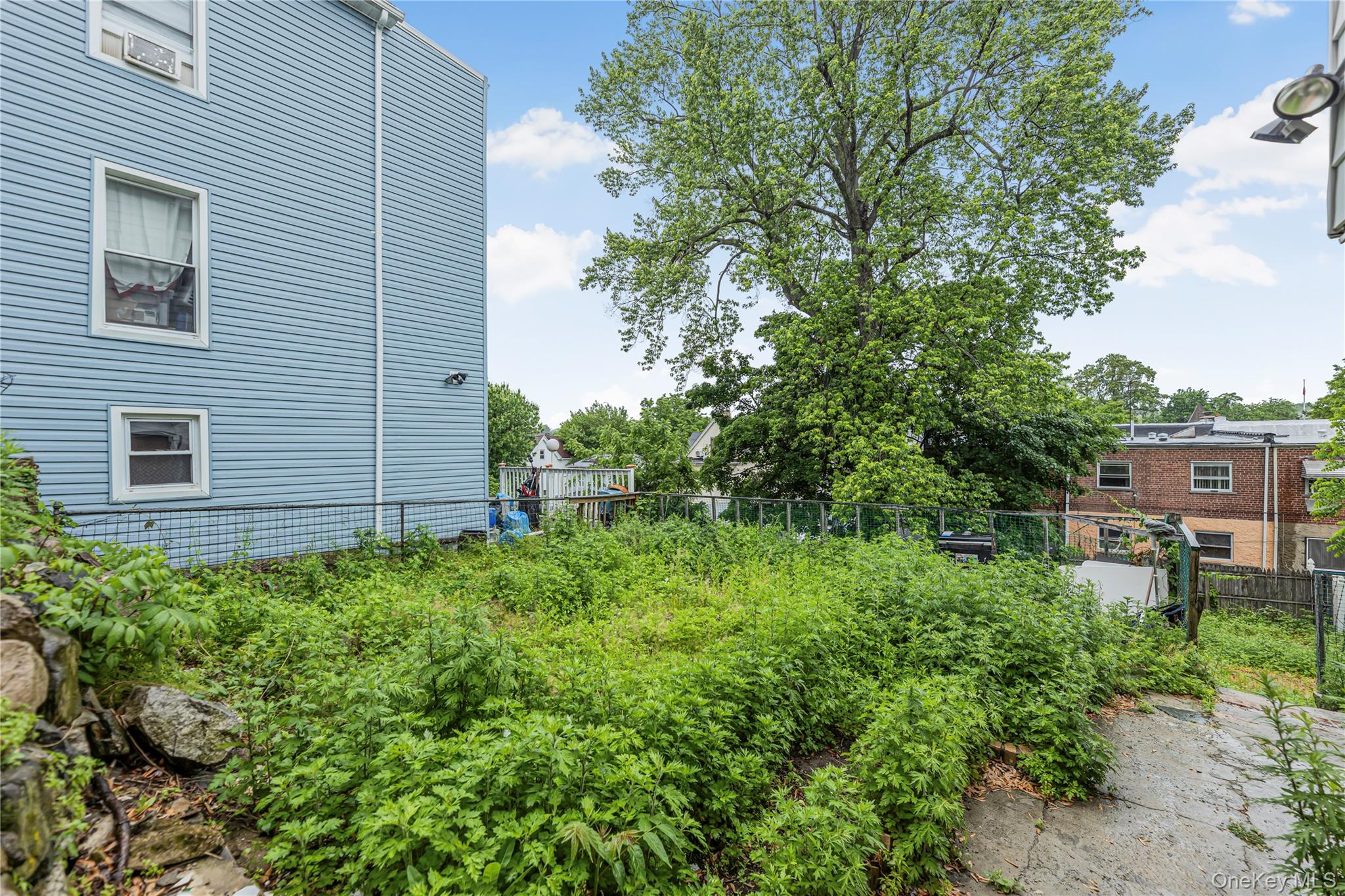 4733 Carpenter Avenue – For Sale photo 6