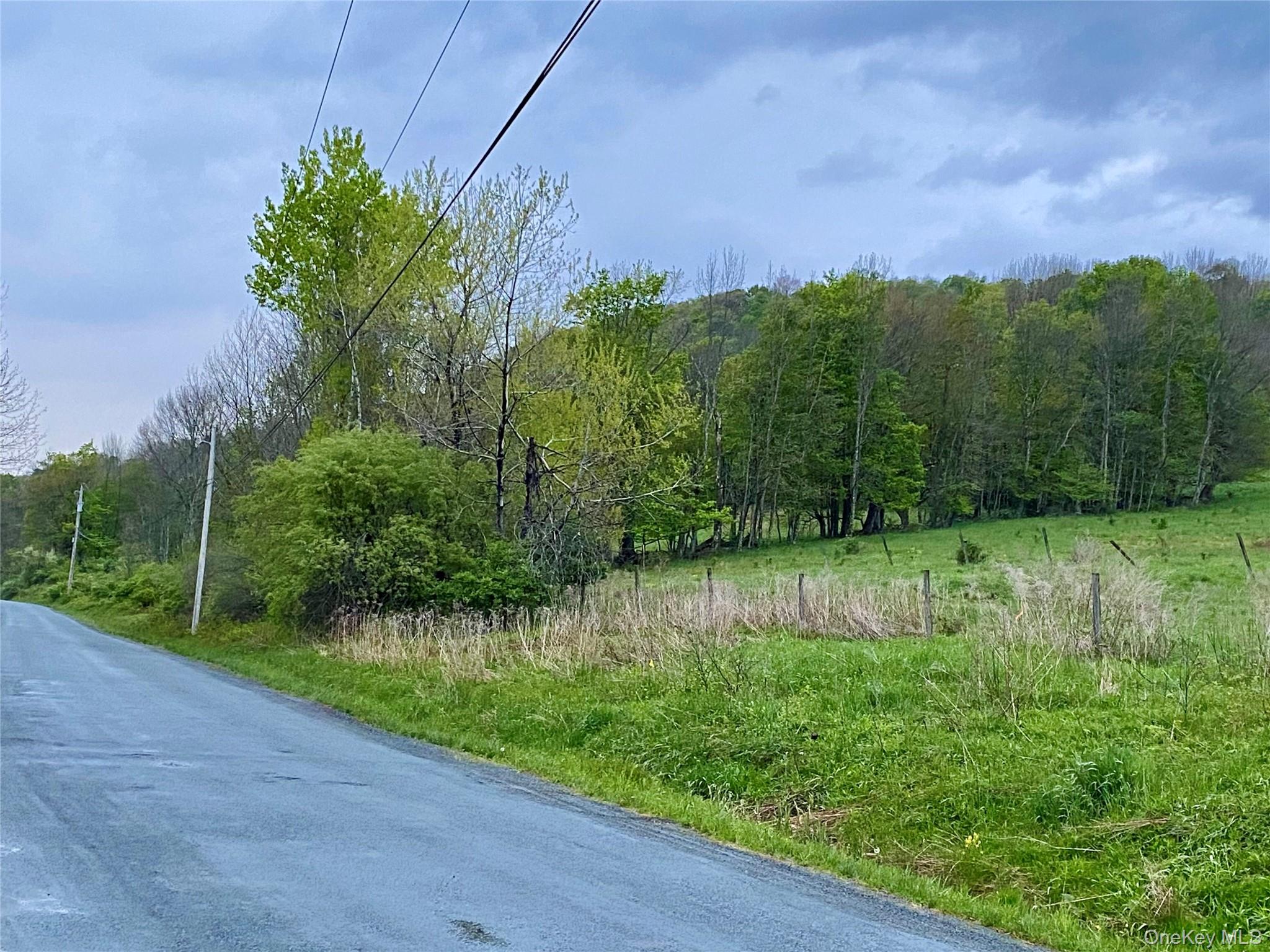 301 & 305 Hust Road Hust – For Sale photo 20