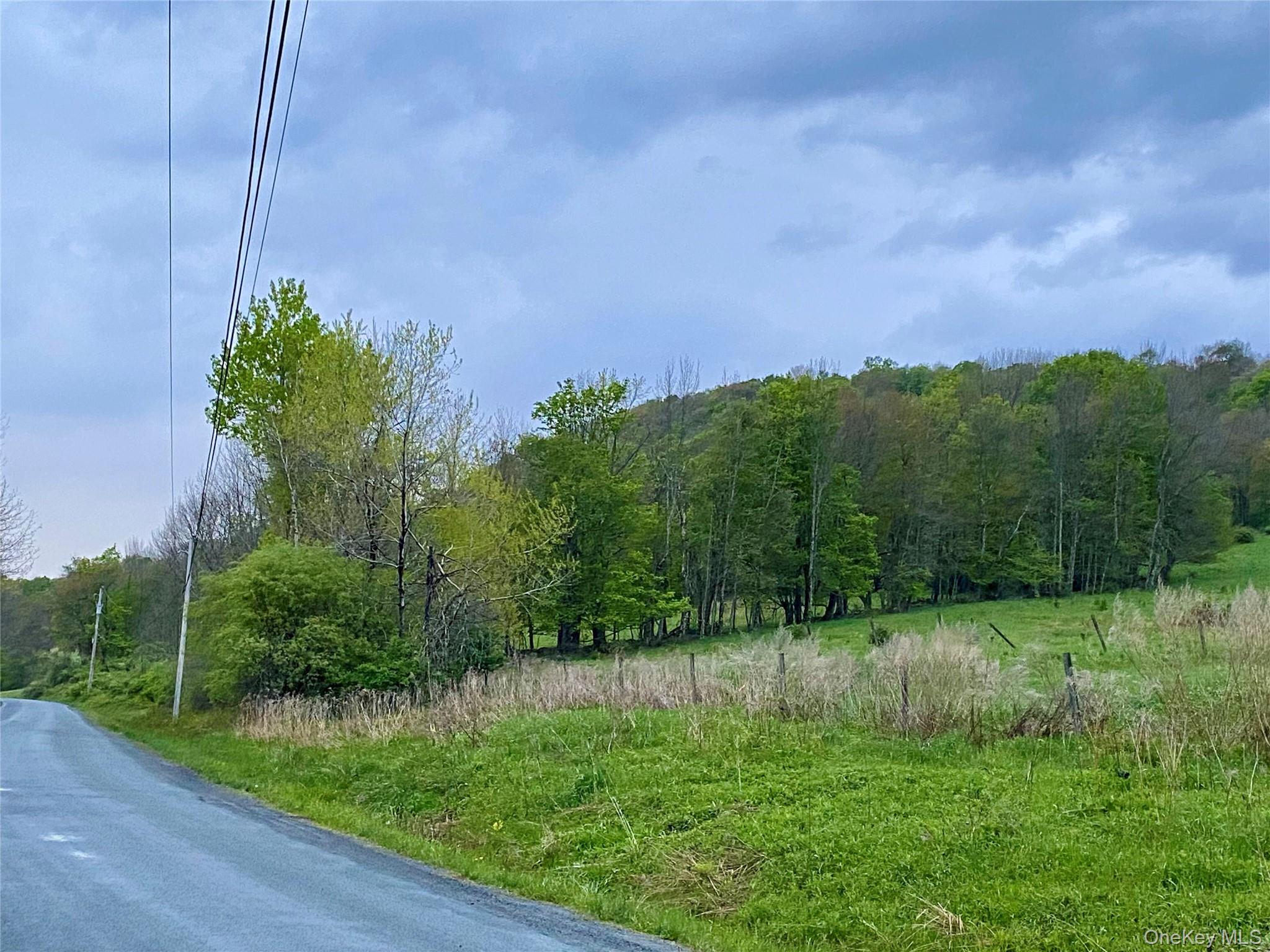 301 & 305 Hust Road Hust – For Sale photo 19
