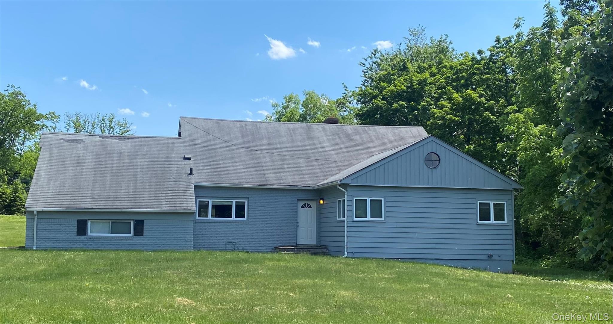 27 Martin Court – For Rent