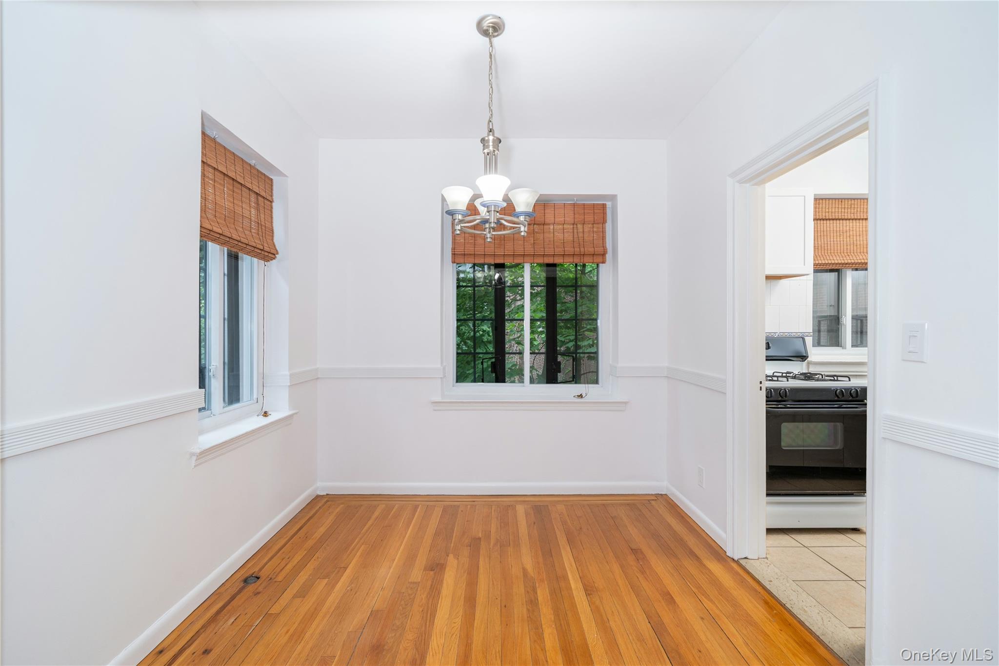 45 Pondfield Road W, Unit 1G photo 9