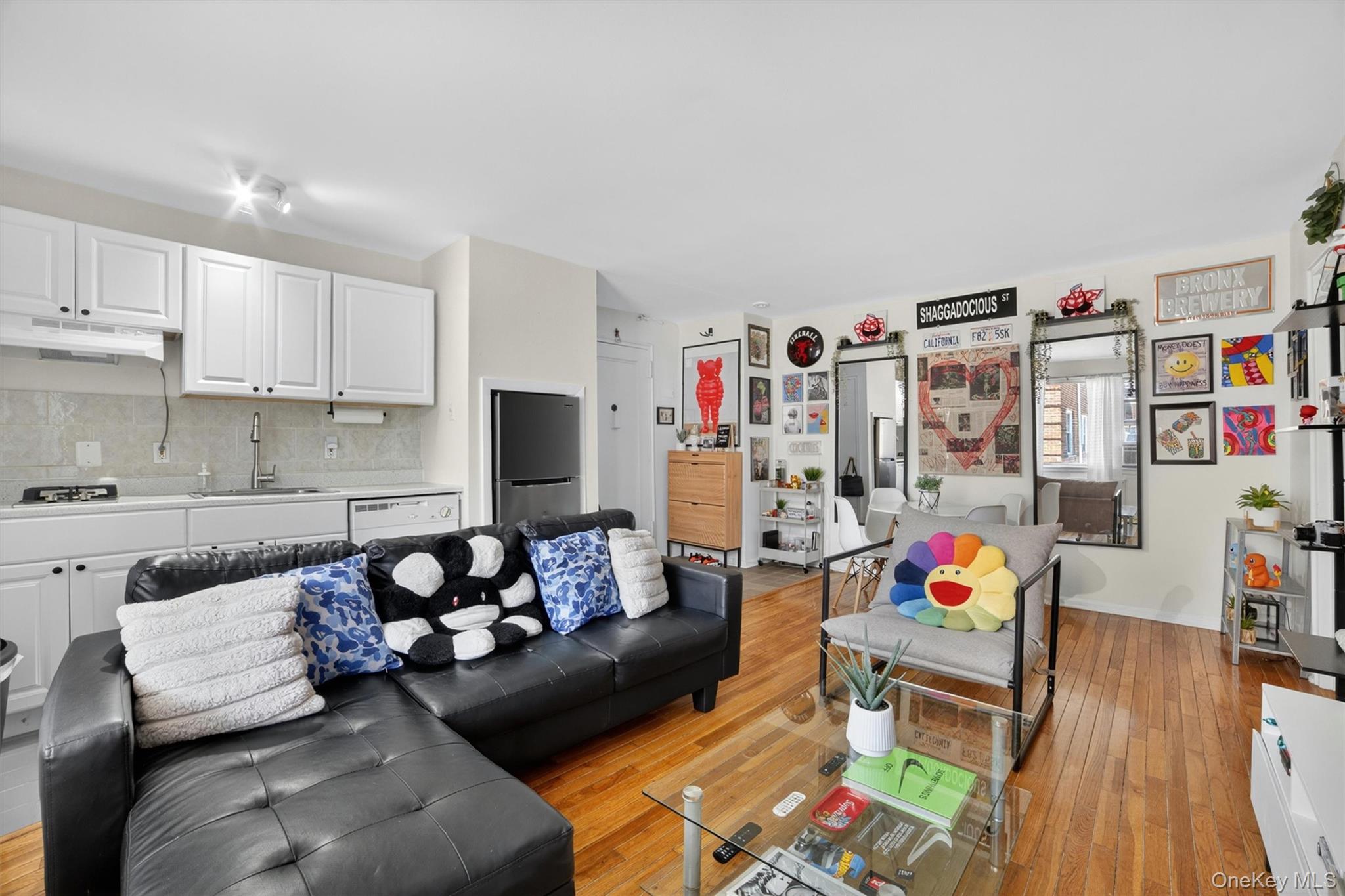 205 W Post Road, Unit E-1-O photo 8