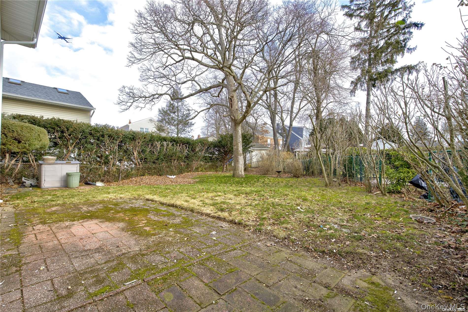 207 Catherine Avenue – For Rent photo 22