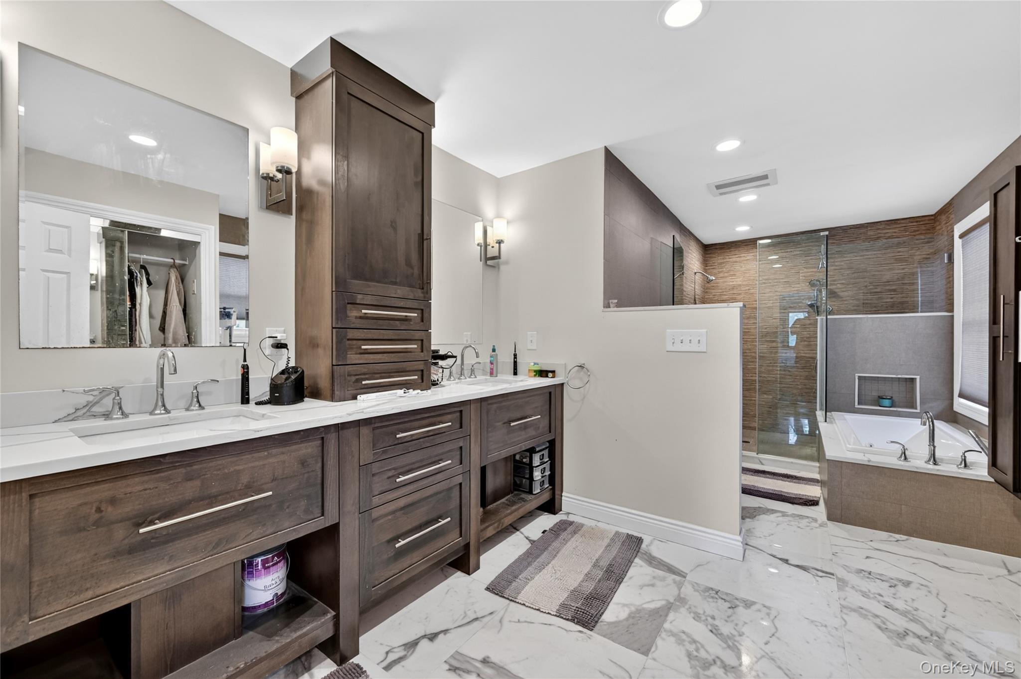 2 Grove Avenue – For Sale photo 17