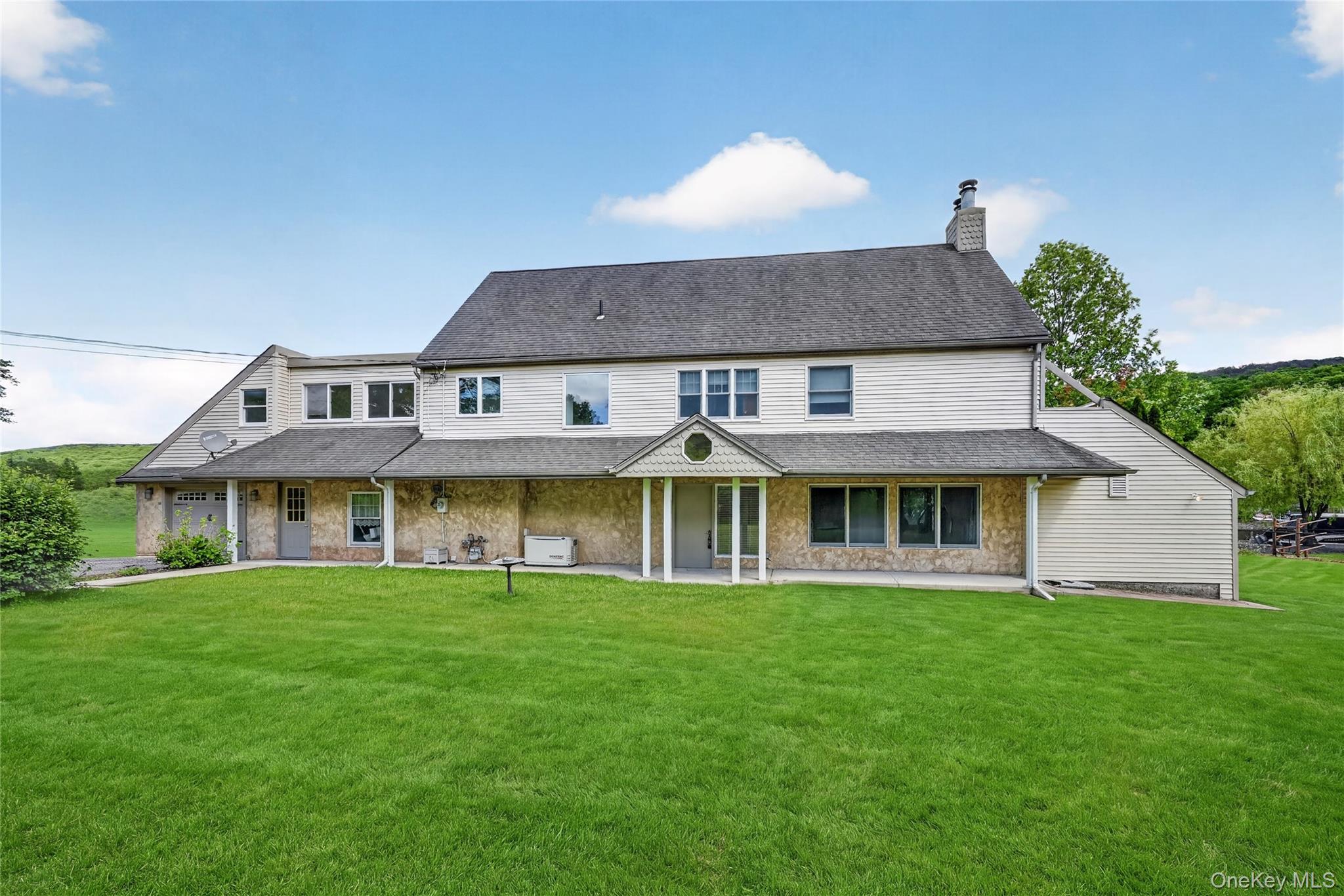 2 Grove Avenue – For Sale photo 28