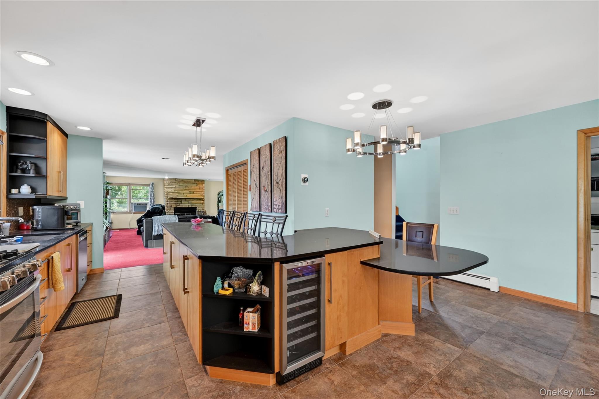 2 Grove Avenue – For Sale photo 8