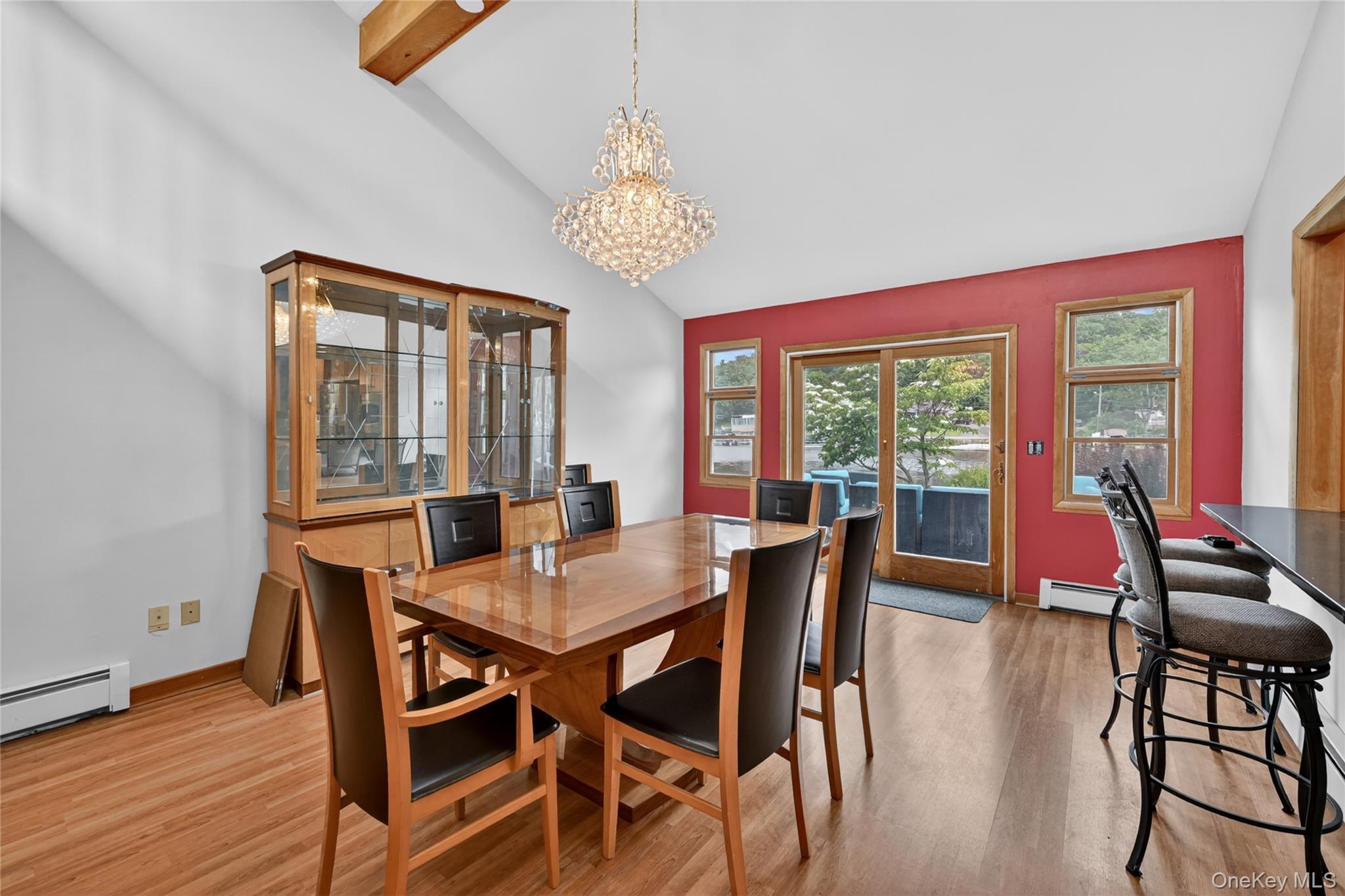 2 Grove Avenue – For Sale photo 10
