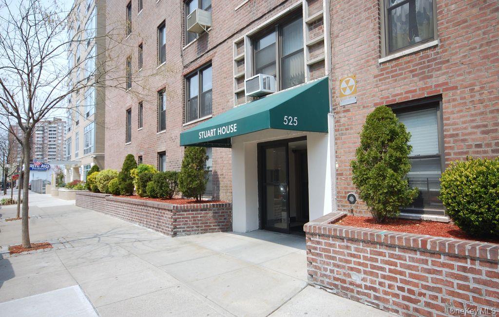 525 W 235th Street, Unit 4D photo 14