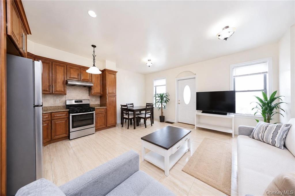 10 Bay Ridge Avenue – For Sale photo 25