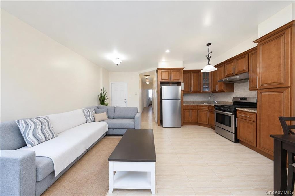 10 Bay Ridge Avenue – For Sale photo 23