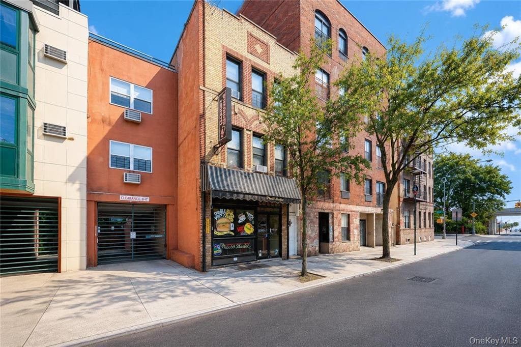 10 Bay Ridge Avenue – For Sale photo 4