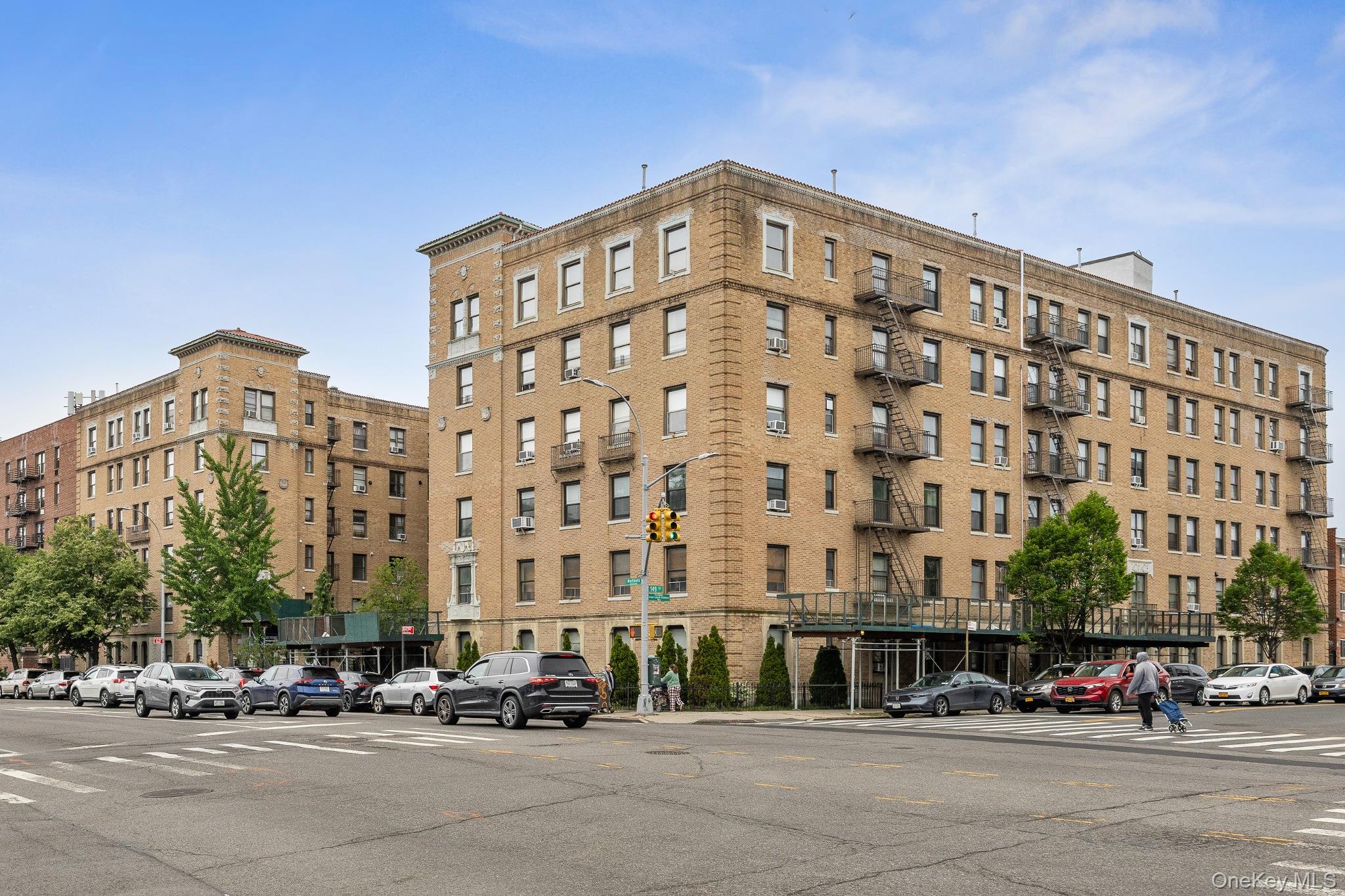 148-09 Northern Boulevard, Unit 3B photo 17