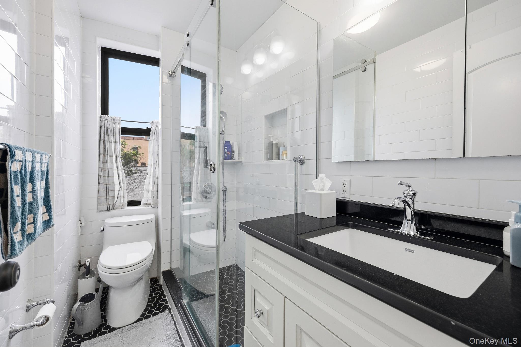 148-09 Northern Boulevard, Unit 3B photo 9