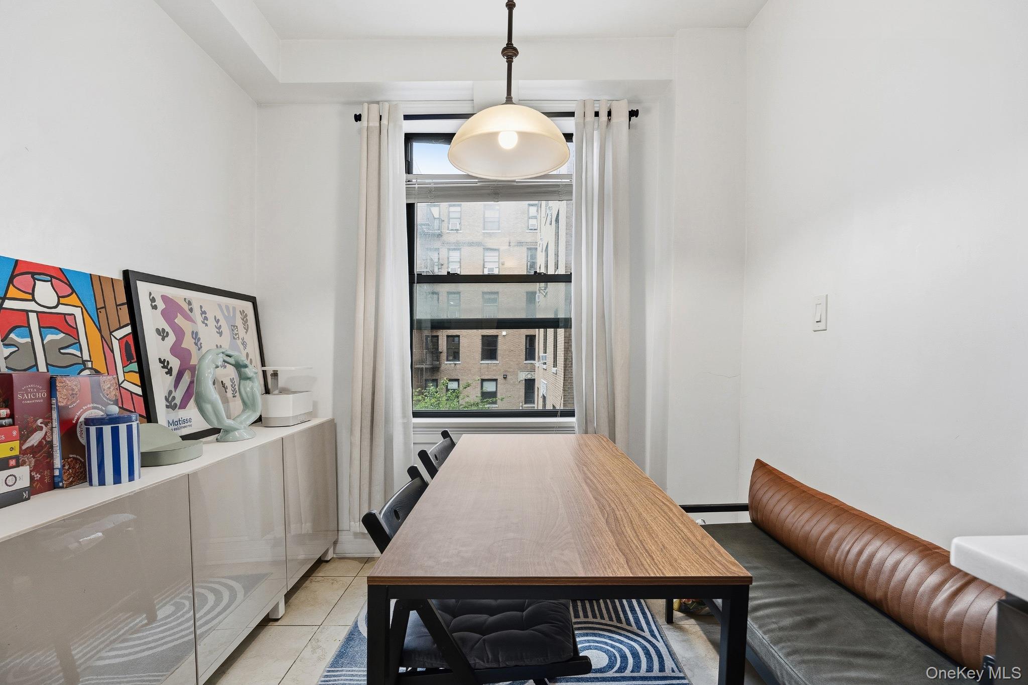 148-09 Northern Boulevard, Unit 3B photo 3