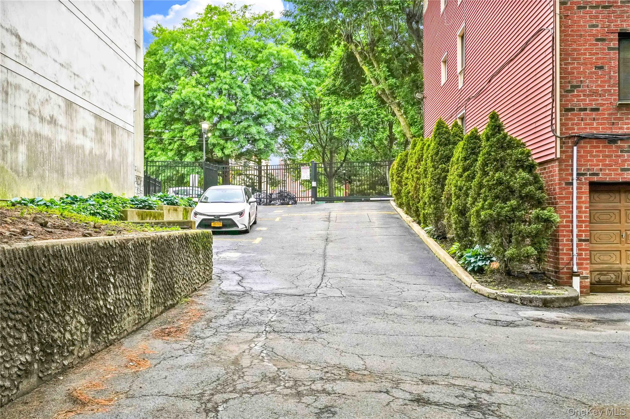 71-48 162nd Street, Unit 3 photo 27