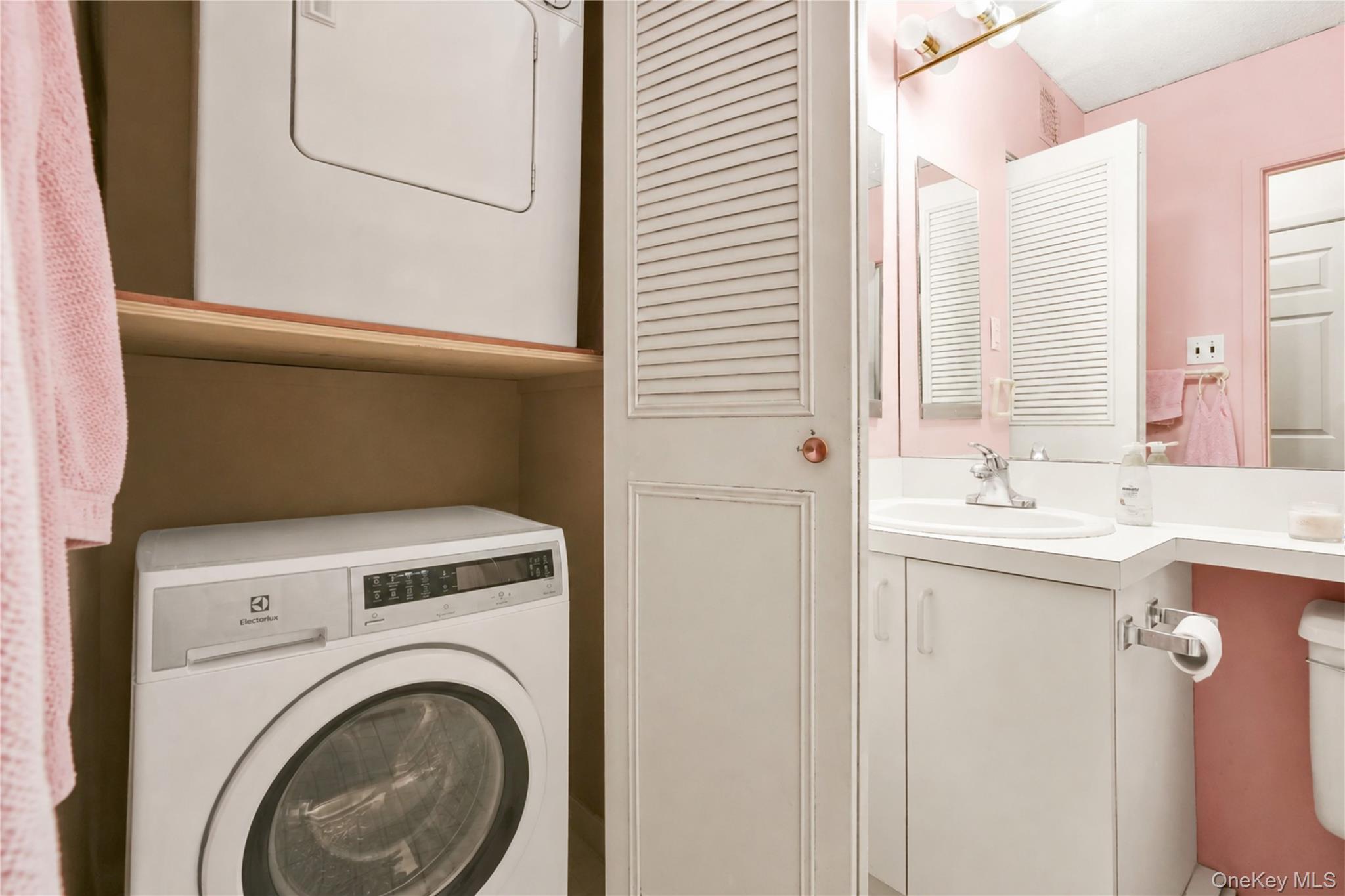 71-48 162nd Street, Unit 3 photo 16
