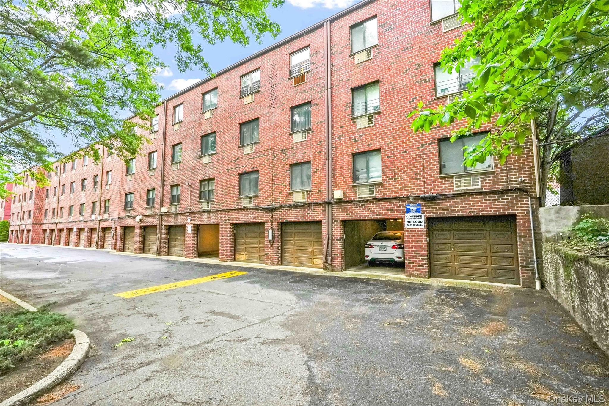 71-48 162nd Street, Unit 3 photo 28