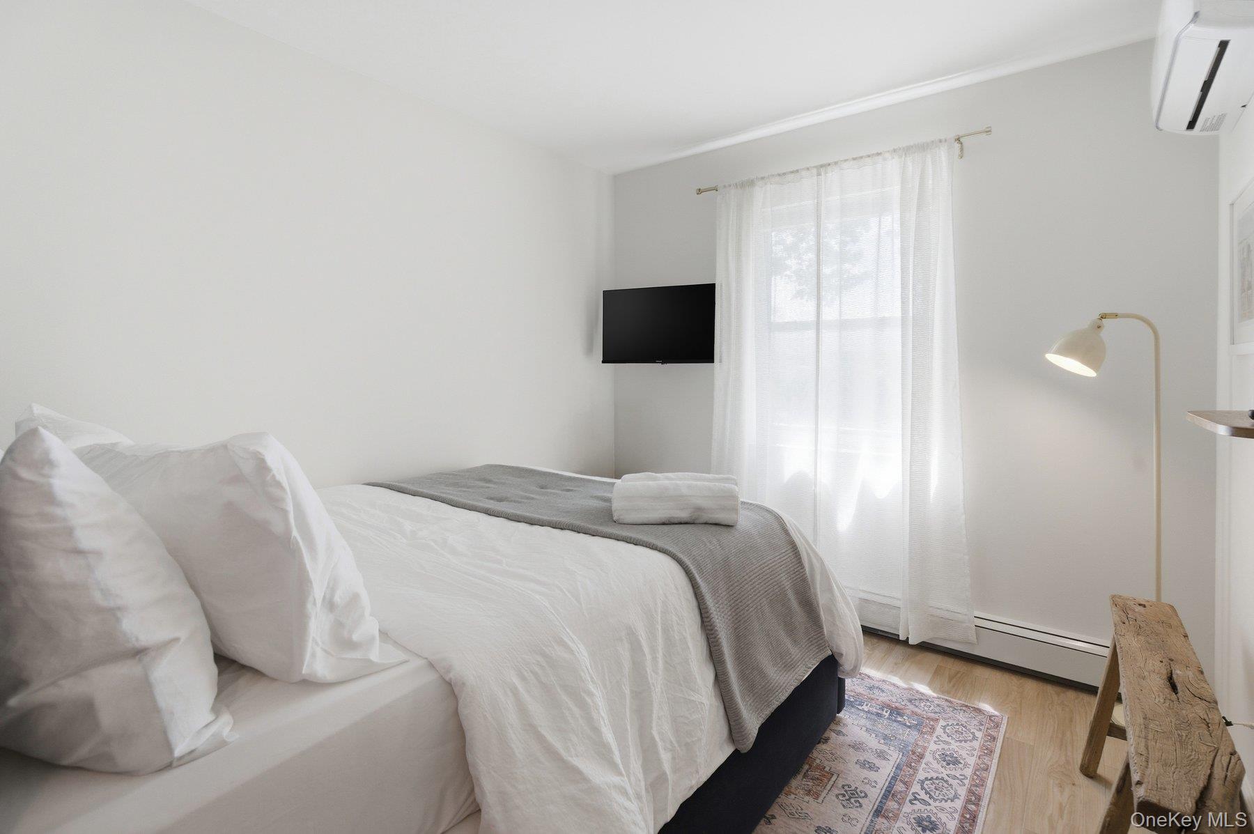 98 Peters Lane – For Rent photo 17