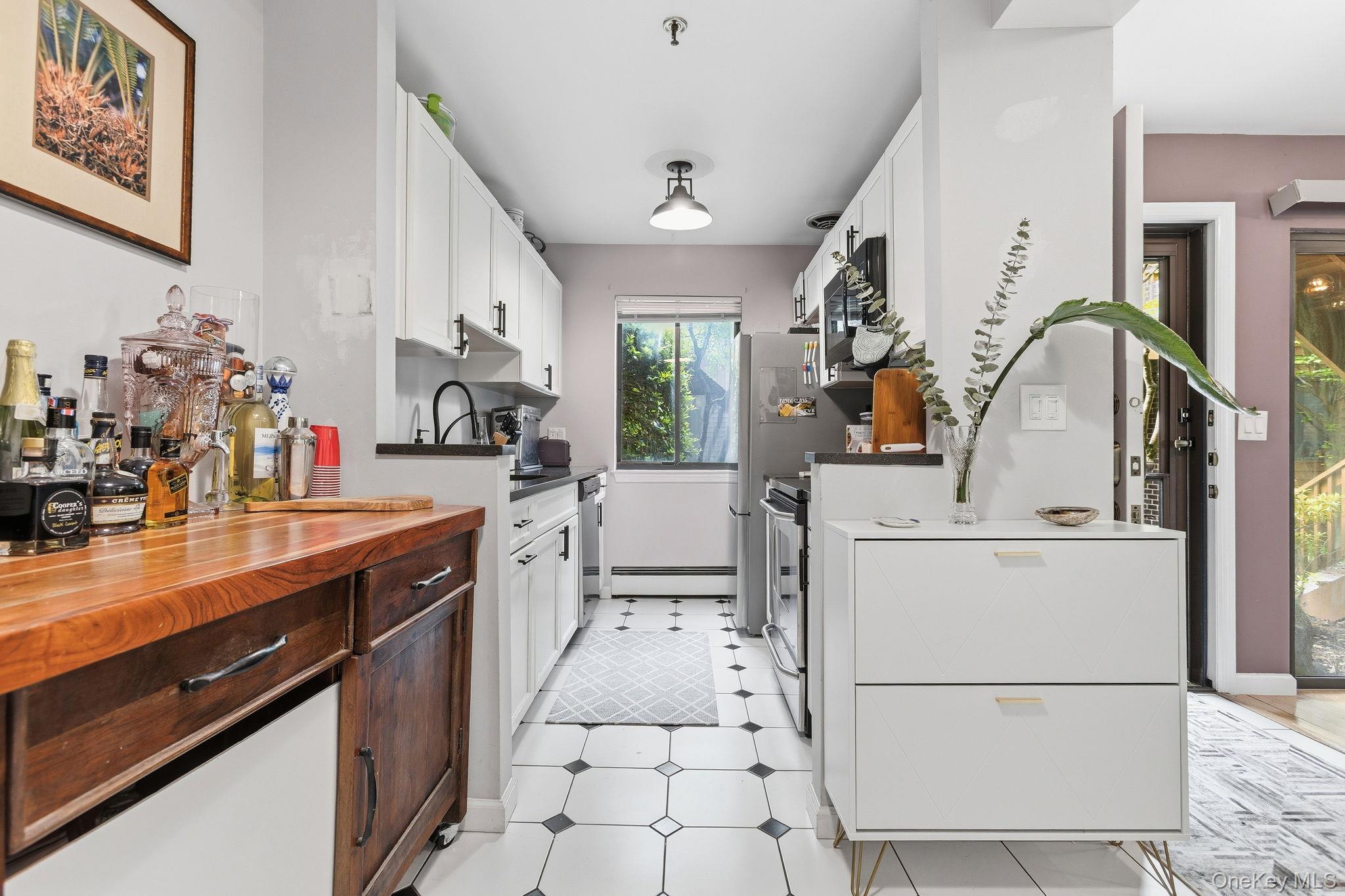 15 Greenridge Avenue, Unit 3 photo 13