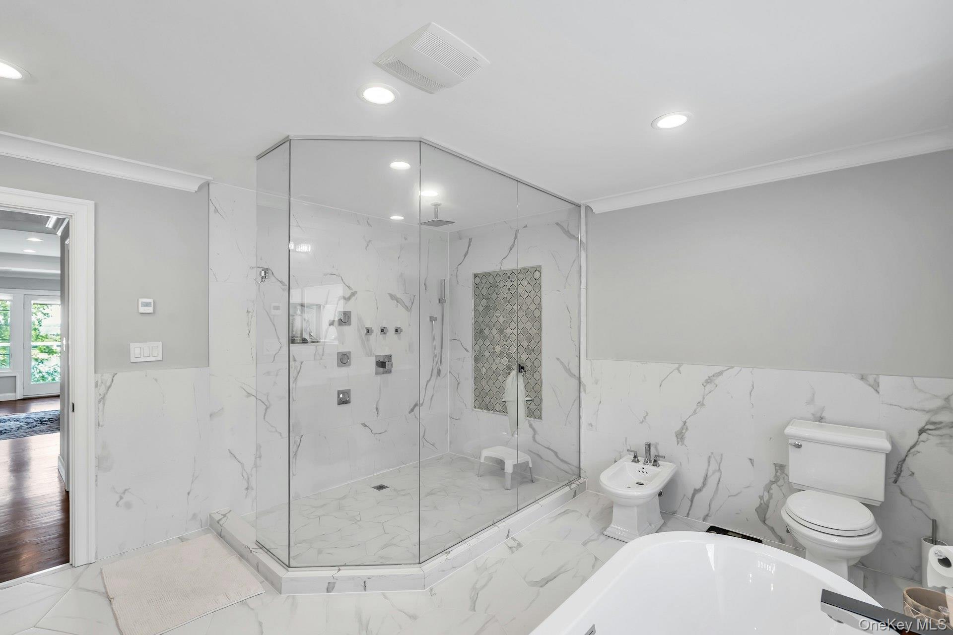 12 Barbara Lane – For Sale photo 38